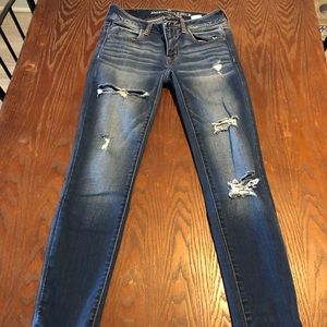 AE skinny distressed jean